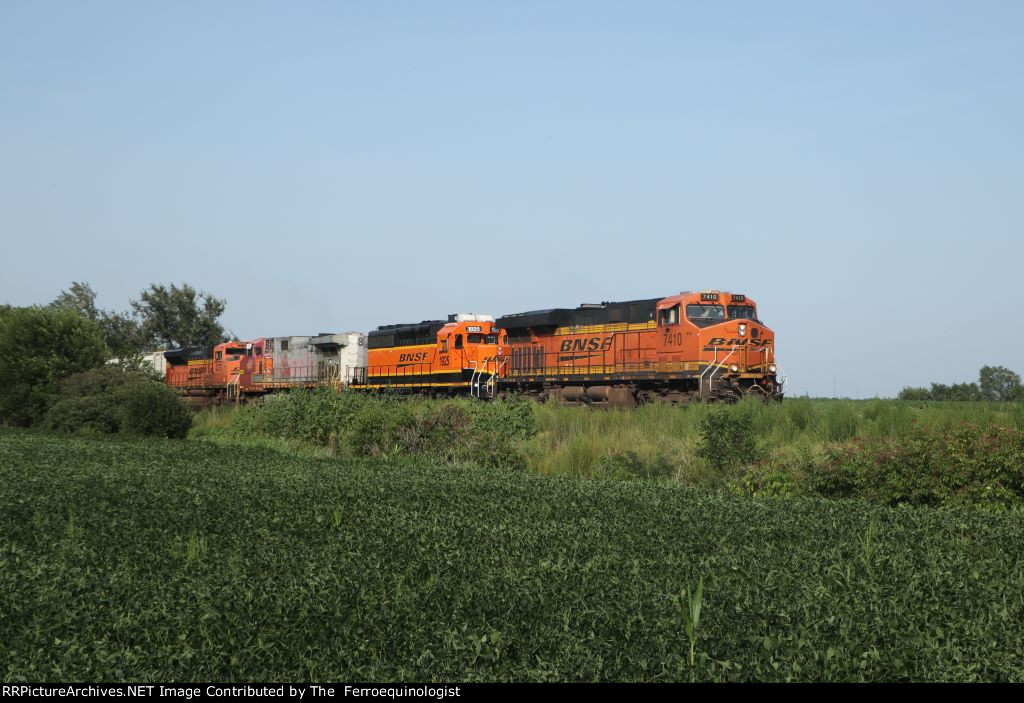 BNSF H Train 7410 West